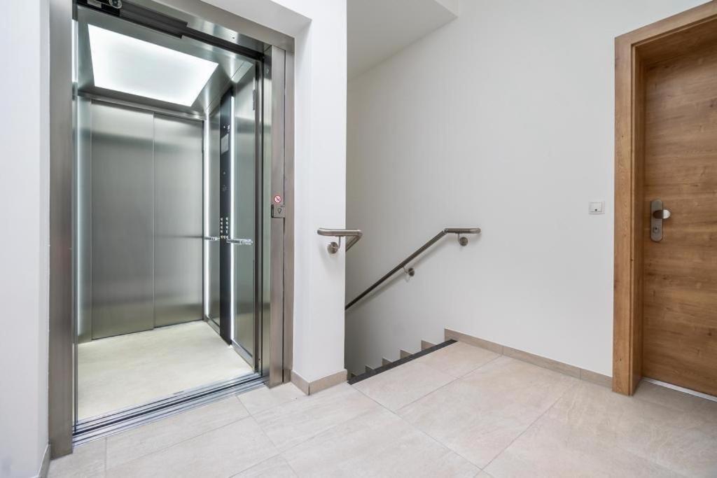 Bennett Apartment Виена Екстериор снимка